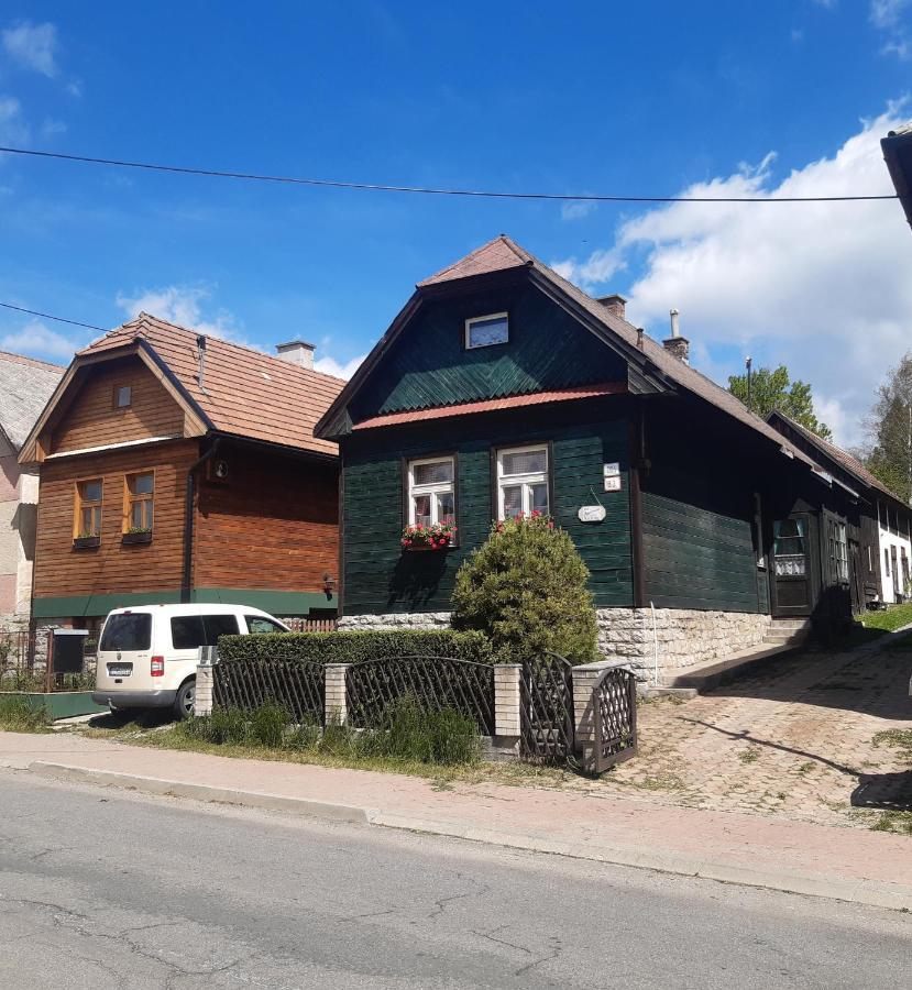 Apartment Romanticka Chalupa Štrba Exteriör bild