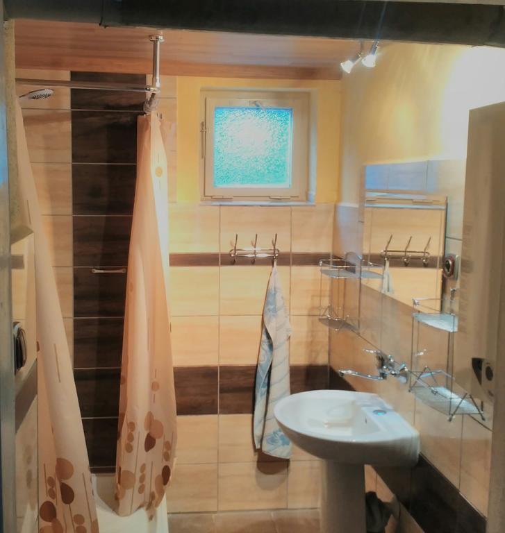 Apartment Romanticka Chalupa Štrba Exteriör bild