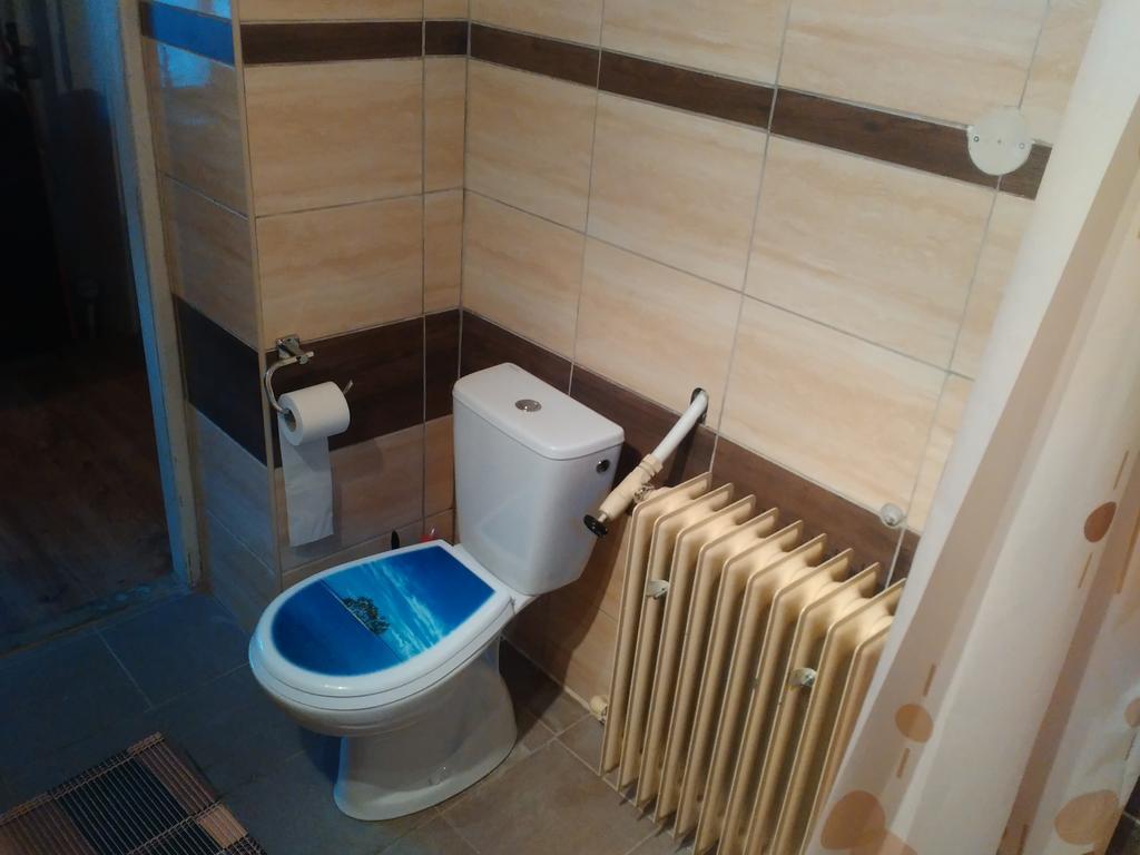 Apartment Romanticka Chalupa Štrba Exteriör bild